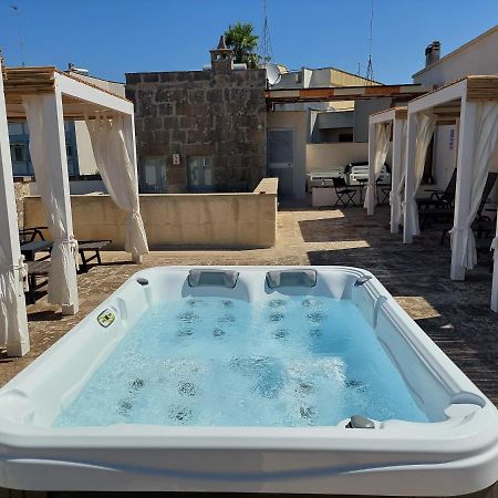 Dimora Assuntina Martano Bed & Breakfast Bagian luar foto
