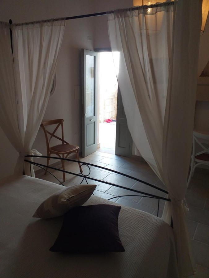 Dimora Assuntina Martano Bed & Breakfast Bagian luar foto