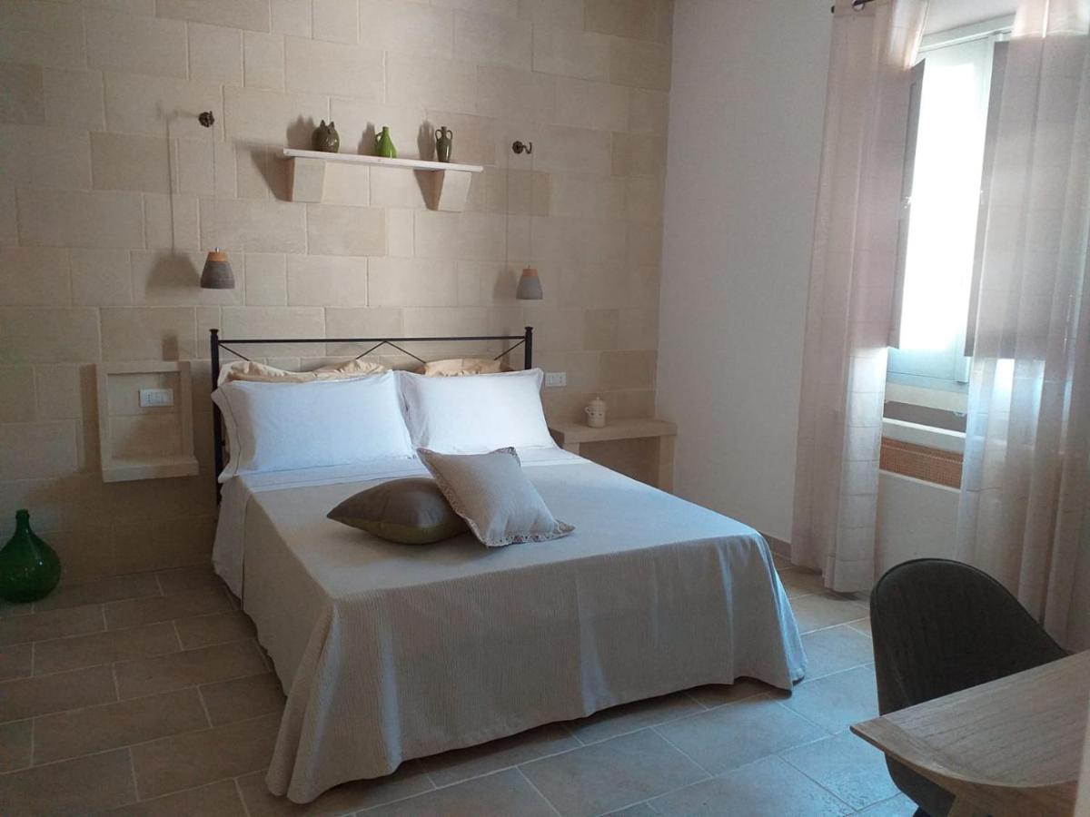 Dimora Assuntina Martano Bed & Breakfast Bagian luar foto