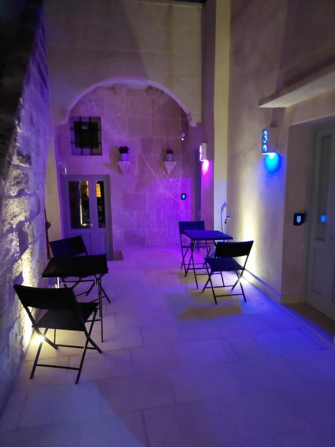 Dimora Assuntina Martano Bed & Breakfast Bagian luar foto