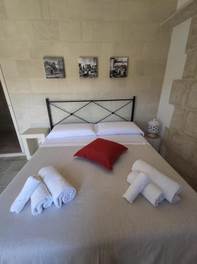 Dimora Assuntina Martano Bed & Breakfast Bagian luar foto