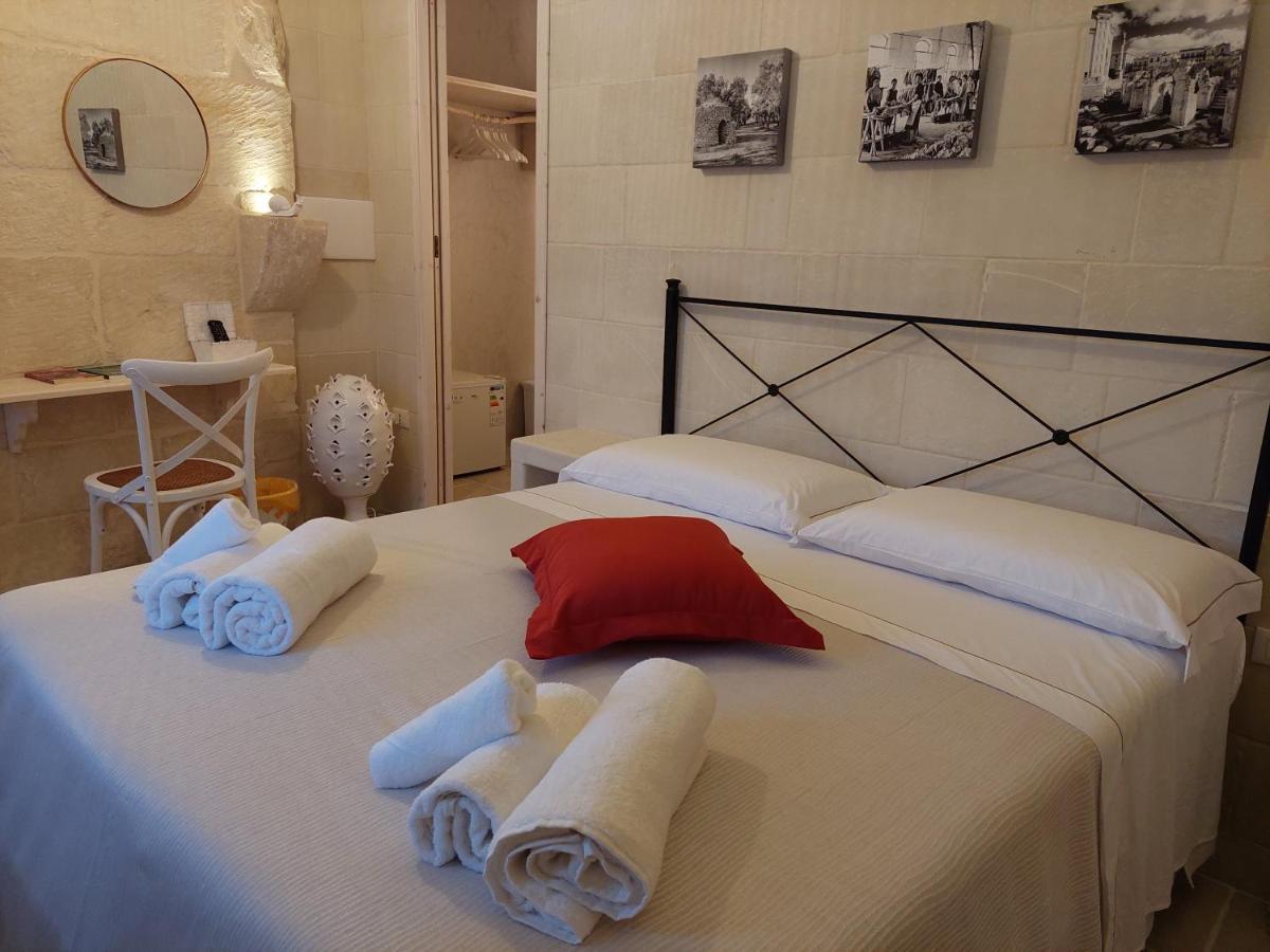 Dimora Assuntina Martano Bed & Breakfast Bagian luar foto