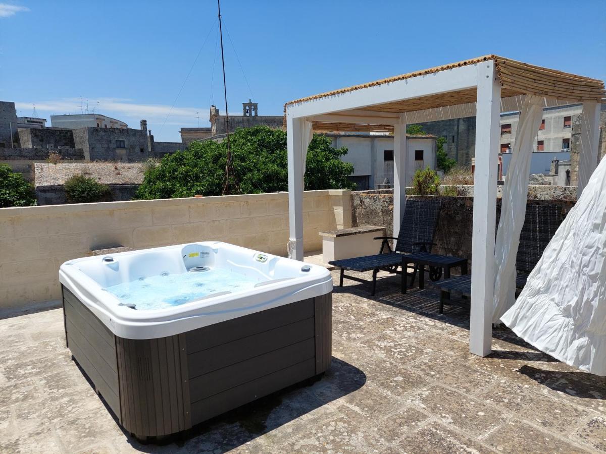 Dimora Assuntina Martano Bed & Breakfast Bagian luar foto