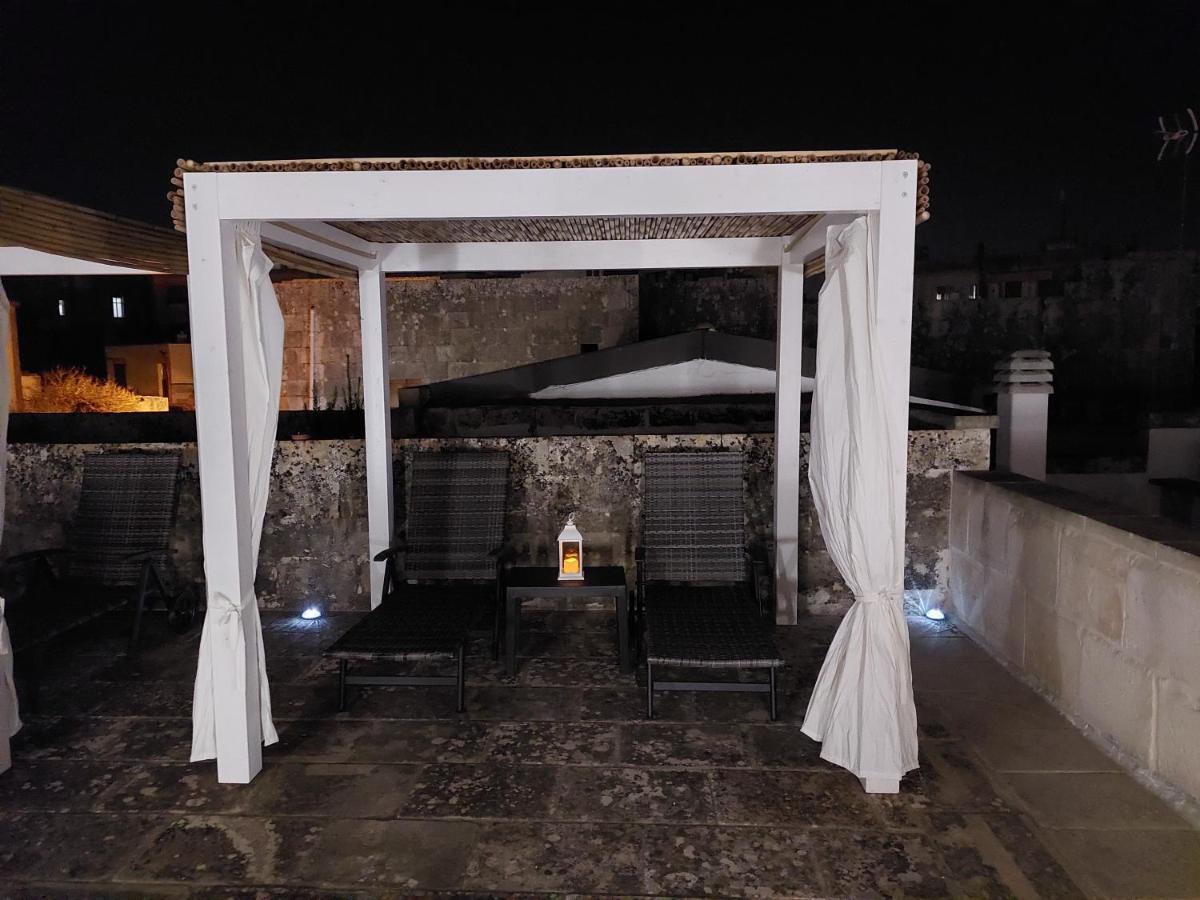 Dimora Assuntina Martano Bed & Breakfast Bagian luar foto