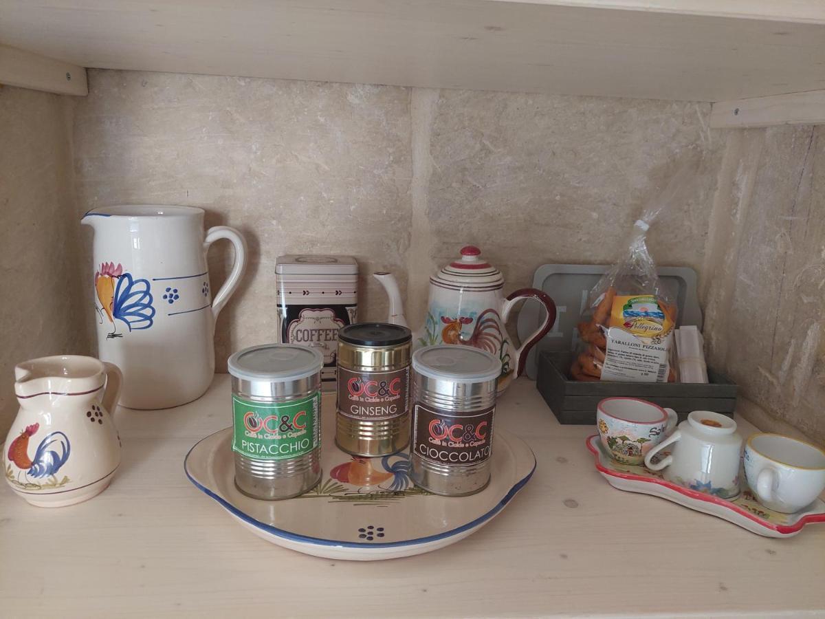 Dimora Assuntina Martano Bed & Breakfast Bagian luar foto